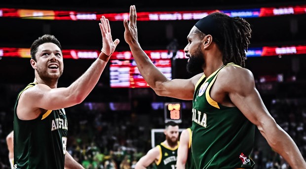 Đánh bại Litva, Úc toàn thắng vòng bảng FIBA World Cup 2019