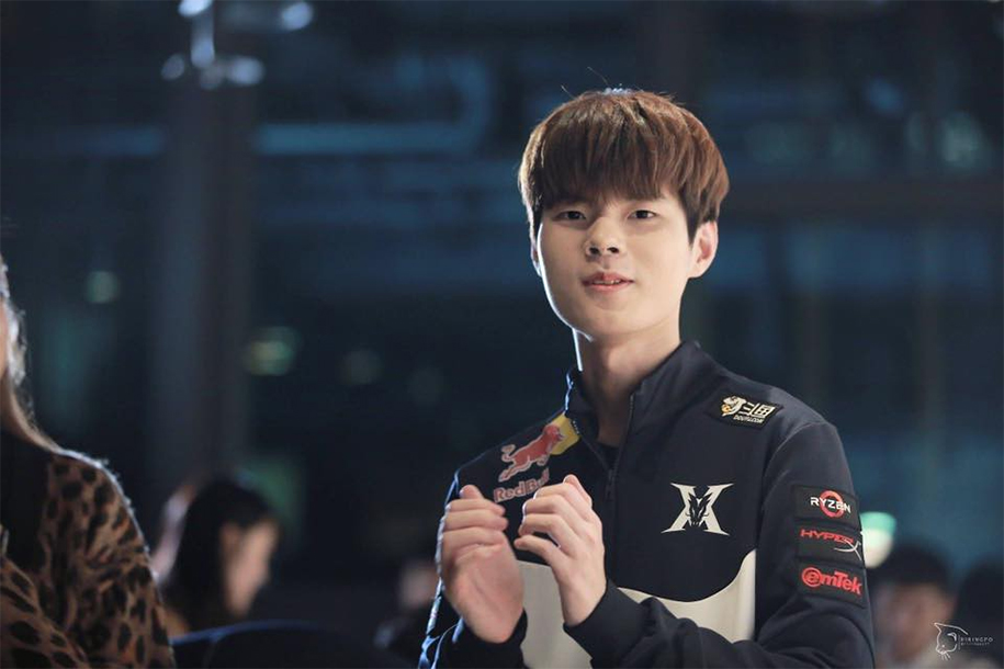 Phỏng vấn KZ Deft sau chiến thắng trước SB