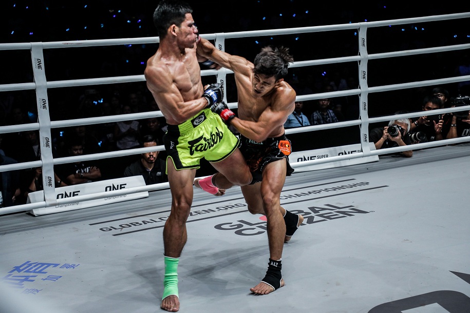Các võ sĩ Việt Nam toàn thắng trong lần đầu ra mắt ONE Championship