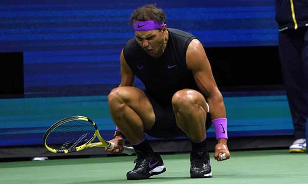 Bị lộ tử huyệt, Nadal vẫn vào chung kết US Open