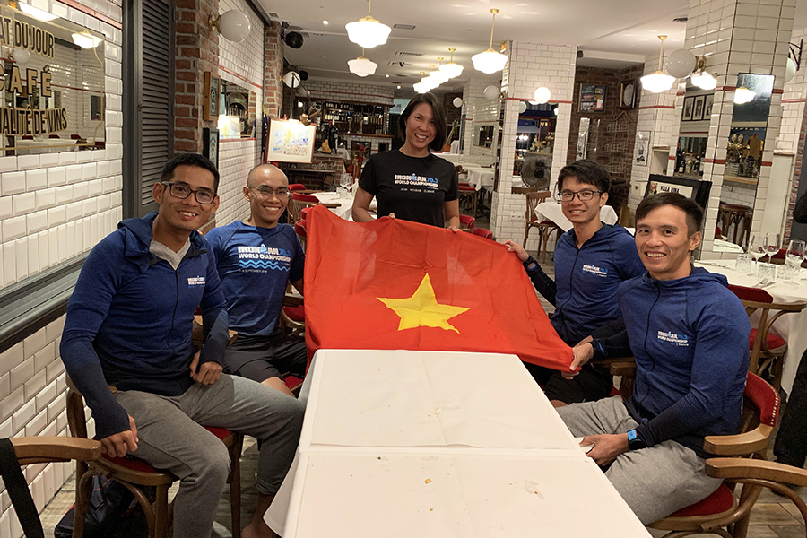 Lê Hoàng Vũ xếp nhất nhóm VĐV Việt tại IRONMAN 70.3 Vô địch thế giới 2019 Lê Hoàng Vũ xếp nhất nhóm VĐV Việt tại IRONMAN 70.3 Vô địch thế giới 2019