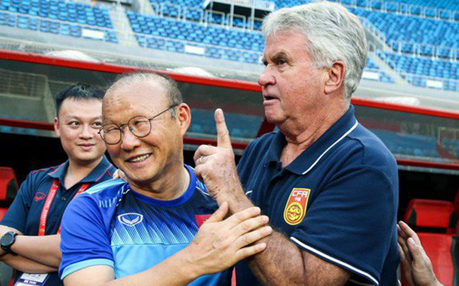 HLV Guus Hiddink đúc kết một điều sau thất bại trước U22 Việt Nam