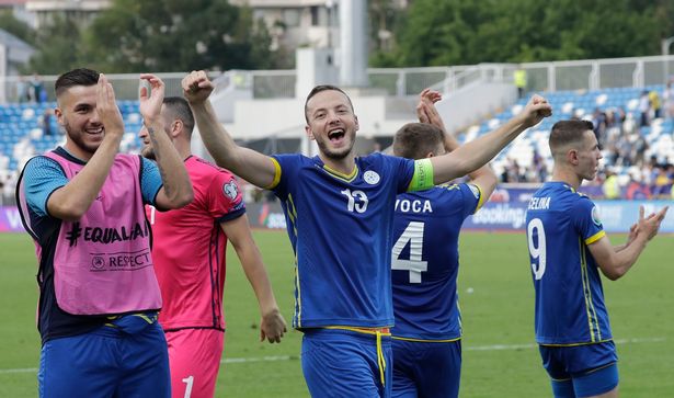 Đội bóng đe dọa tuyển Anh ở vòng loại Euro 2020 là ai?