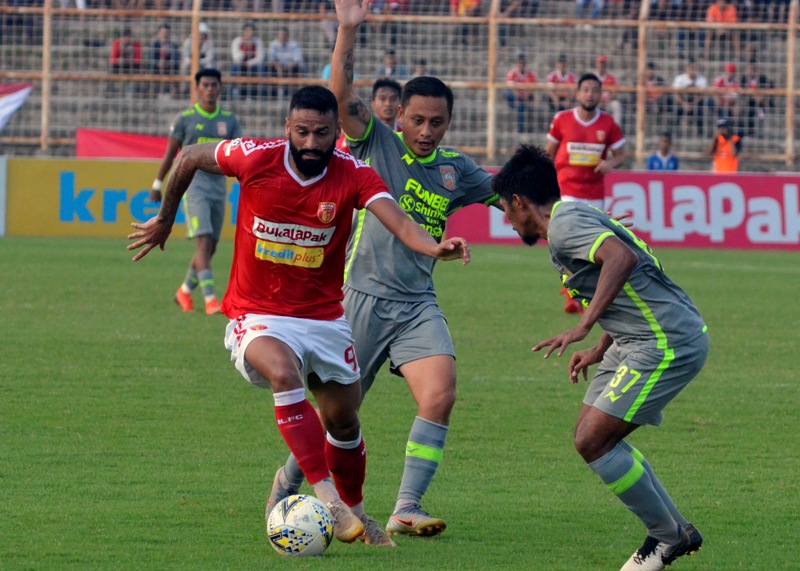 Nhận định Badak Lampung vs Persela Lamongan 18h30, 11/09 (Vòng 12 VĐQG Indonesia)