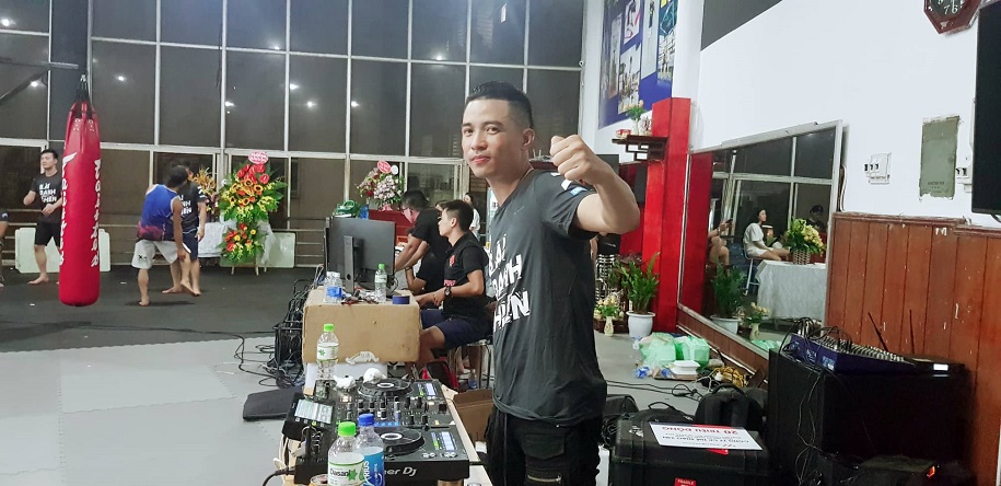 Bài Danh Chiến 2019: DJ Gary Bình - Người hùng sau bàn mix nhạc