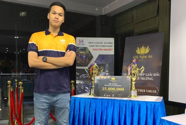 Chim Sẻ Đi Nắng chính thức chia tay GameTV, thành lập Clan Sparta