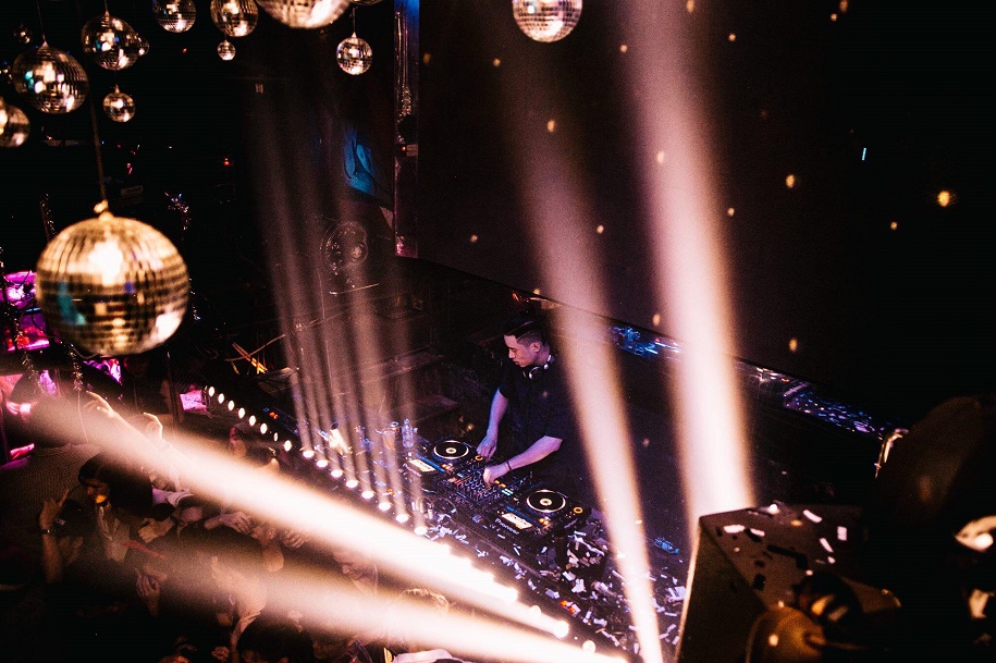 Bài Danh Chiến 2019: DJ Gary Bình - Người hùng sau bàn mix nhạc