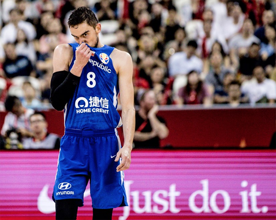 Patty Mills cháy như bó đuốc, Úc vào bán kết FIBA World Cup đầu tiên