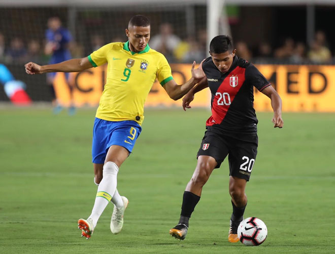 Kết quả Brazil vs Peru (0-1): Bàn thua đau đớn cuối trận Kết quả Brazil vs Peru (0-1): Bàn thua đau đớn cuối trận