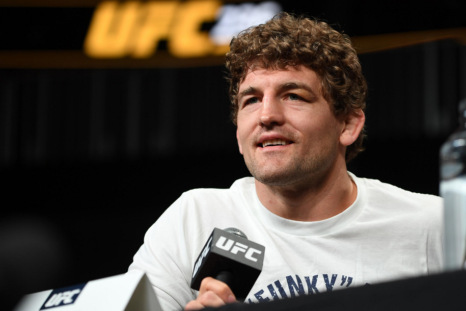 Ben Askren chế nhạo Conor McGregor hết thời