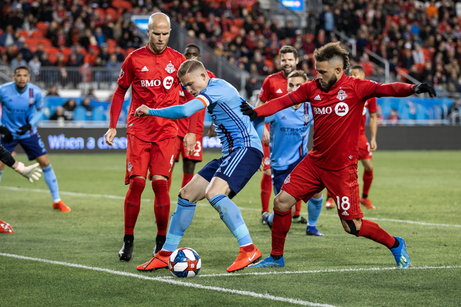 Kết quả New York City vs Toronto (FT: 1-1): Toronto đá hỏng phạt đền, chủ nhà chia điểm may mắn Kết quả New York City vs Toronto (FT: 1-1): Toronto đá hỏng phạt đền, chủ nhà chia điểm may mắn