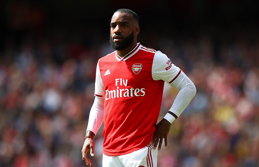 Tin bóng đá 13/9: Arsenal mất Lacazette cho đến tháng 10