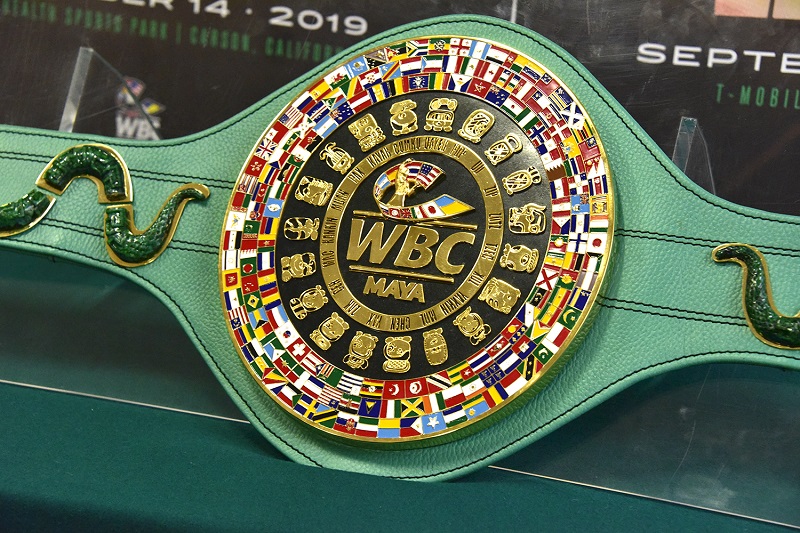 Ngán cảnh ăn ké của WBC, chủ tịch WBO nắn gân nạn đẻ đai không kế hoạch của đối thủ