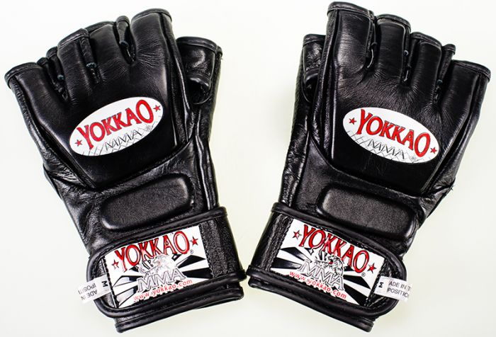 Găng Boxing và Găng MMA khác nhau như thế nào? Găng Boxing và Găng MMA khác nhau như thế nào?