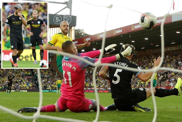 Man City thất bại không tưởng bởi tiền đạo “hiện tượng” Ngoại hạng Anh