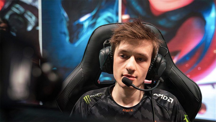 FNC Nemesis: Tôi giỏi hơn Caps, nhưng không bằng Faker