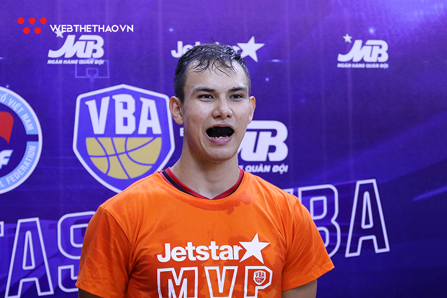 Không còn khóc khi nhận MVP, nhưng Tim Waale nghĩ mình vẫn chưa xứng đáng