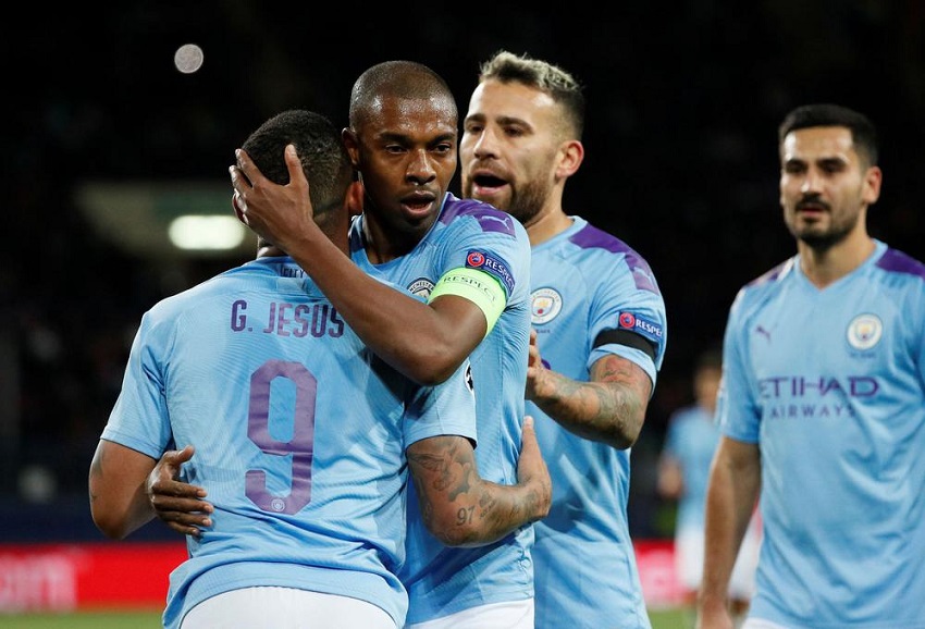 Man City đánh bại Shakhtar với tiết lộ từ vai trò mới của Fernandinho