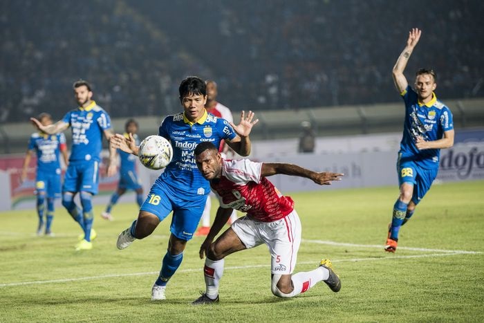 Nhận định Persipura Jayapura vs Persib Bandung 13h30, 21/09 (VĐQG Indonesia)