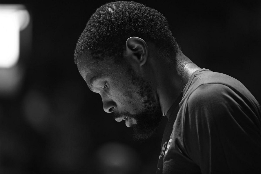Stephen Curry cuối cùng cũng phản hồi về sự ra đi của Kevin Durant