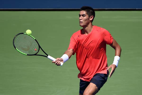 Tay vợt gốc Việt Thái Sơn Kwiatkowski vào tứ kết giải Challenger ở Mỹ