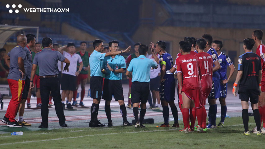 Giật mình với những cú "phốt" của cựu trọng tài FIFA Trương Hồng Vũ