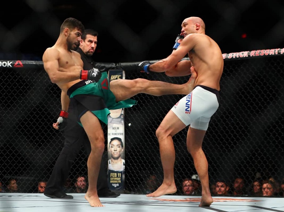 Jeremy Stephens dành 30 nghìn đô để chuẩn bị cho độ cao ở Mexico City Jeremy Stephens dành 30 nghìn đô để chuẩn bị cho độ cao ở Mexico City