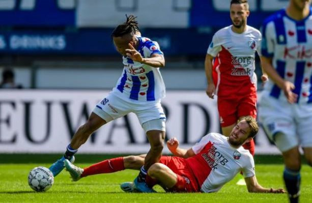 Văn Hậu không ra sân, Heerenveen chia điểm đáng tiếc trước Utrecht
