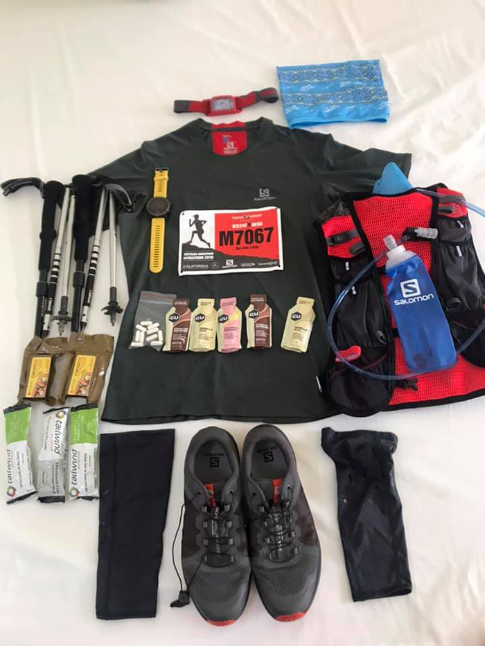 Vietnam Mountain Marathon 2019 khai màn trong đêm mưa, VĐV “cúng face” cầu may mắn Vietnam Mountain Marathon 2019 khai màn trong đêm mưa, VĐV “cúng face” cầu may mắn