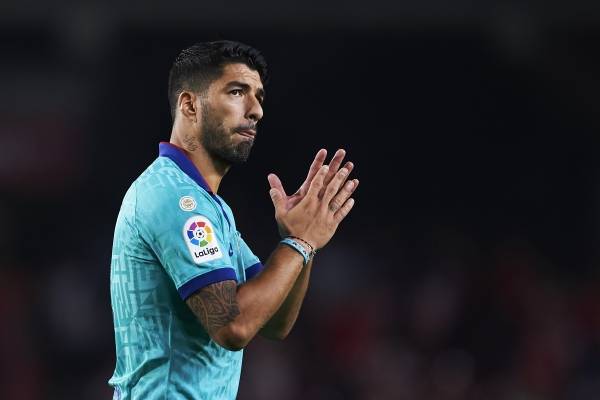 Barca khởi đầu tệ nhất sau 25 năm với trận thua sốc Granada Barca khởi đầu tệ nhất sau 25 năm với trận thua sốc Granada