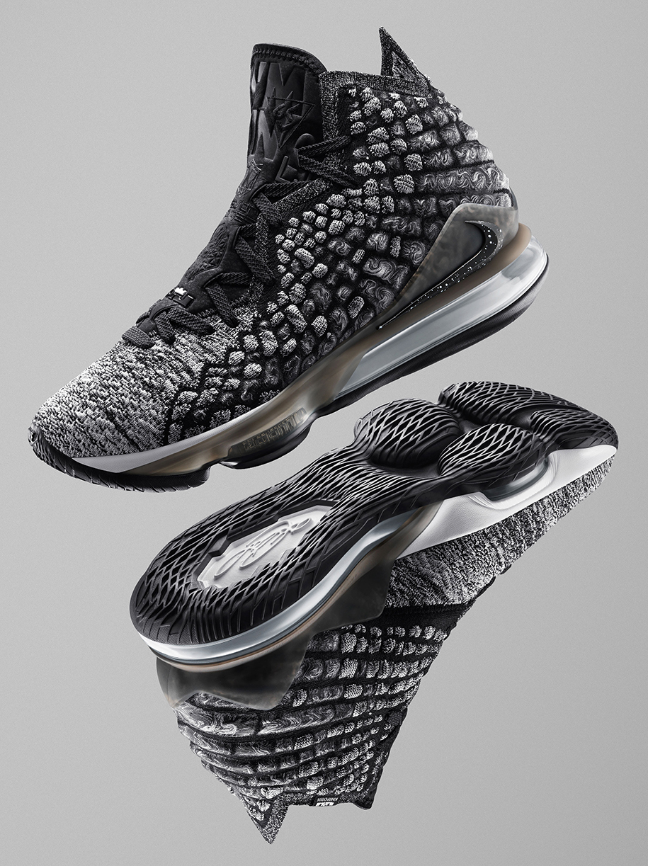 Soi cận cảnh Nike LeBron 17, siêu phẩm công nghệ của Nike và King James