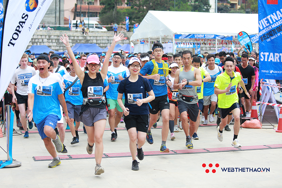 “Biển người xanh” VĐV Vietnam Mountain Marathon 2019 khiến thị trấn Sa Pa náo nhiệt “Biển người xanh” VĐV Vietnam Mountain Marathon 2019 khiến thị trấn Sa Pa náo nhiệt