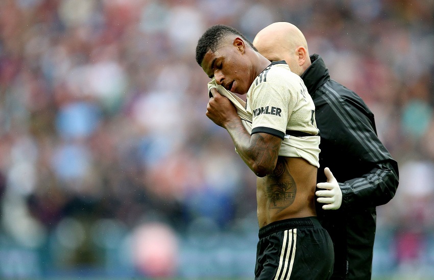 CĐV MU thất vọng về hàng công sau khi Rashford chấn thương