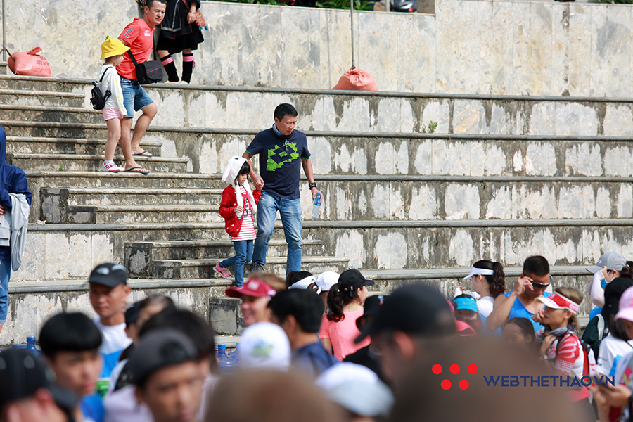 “Dáng đi xác sống” - đặc sản thương hiệu của Vietnam Mountain Marathon “Dáng đi xác sống” - đặc sản thương hiệu của Vietnam Mountain Marathon