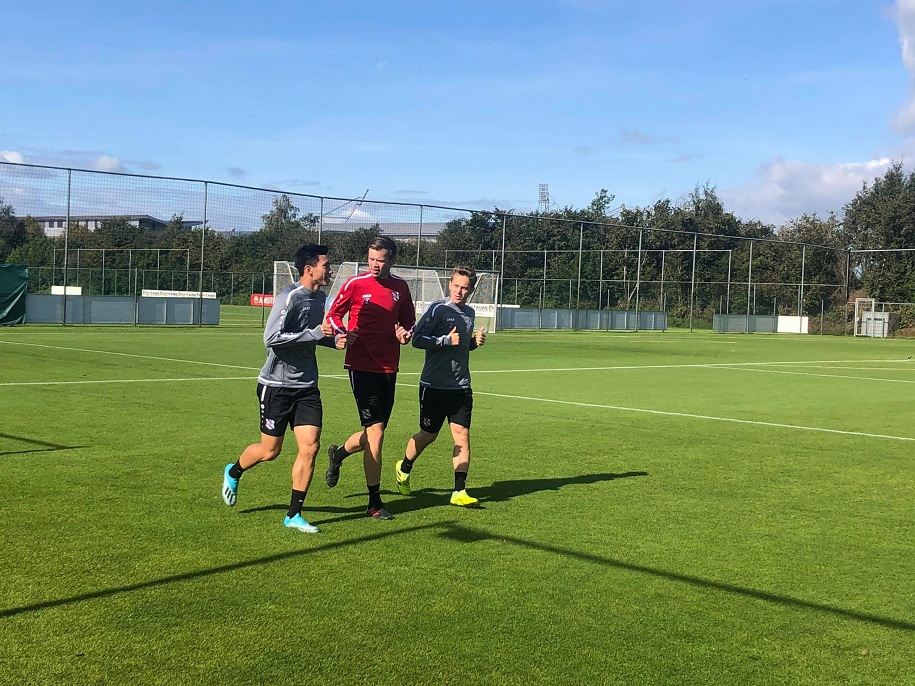 Văn Hậu đá chính trong 68 phút, U21 Heerenveen cầm hòa kịch tính U21 Feyenoord
