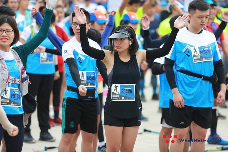 Vietnam Mountain Marathon 2019 rực rỡ hơn nhờ vẻ đẹp của những giai nhân chạy
