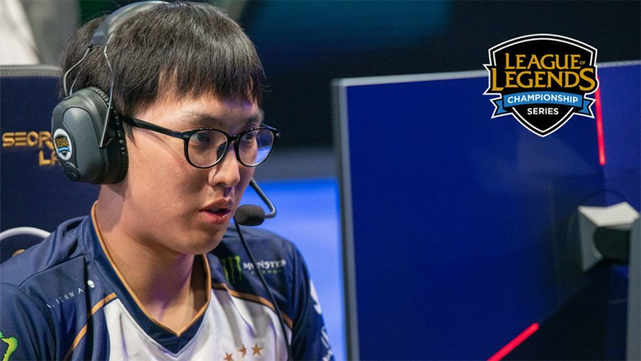Doublelift lý giải tại sao LEC lại mạnh hơn LCS