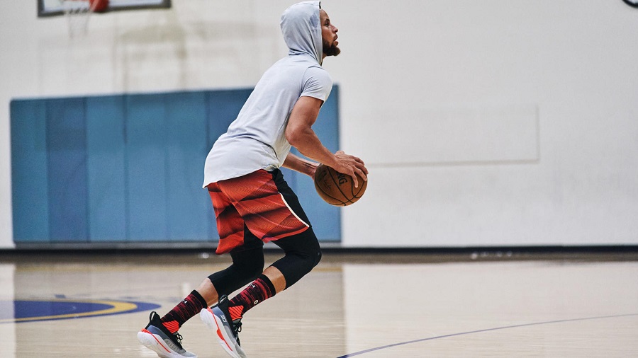 Hé lộ phiên bản giày thứ 7 của Stephen Curry