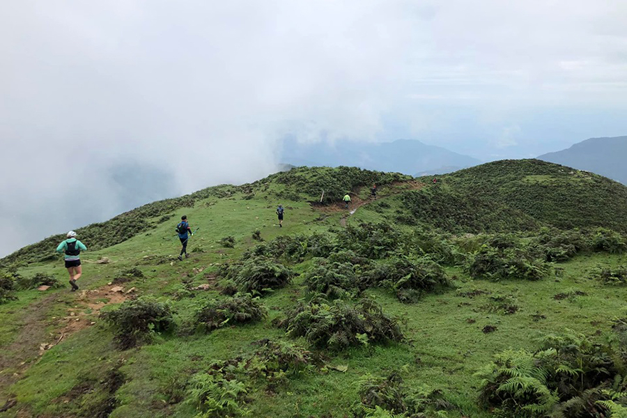 Vietnam Mountain Marathon 2019: Thử thách trên những ngọn giáo xanh