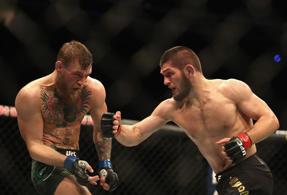 Làm thế nào để ‘canh giờ’ theo dõi một sự kiện MMA?