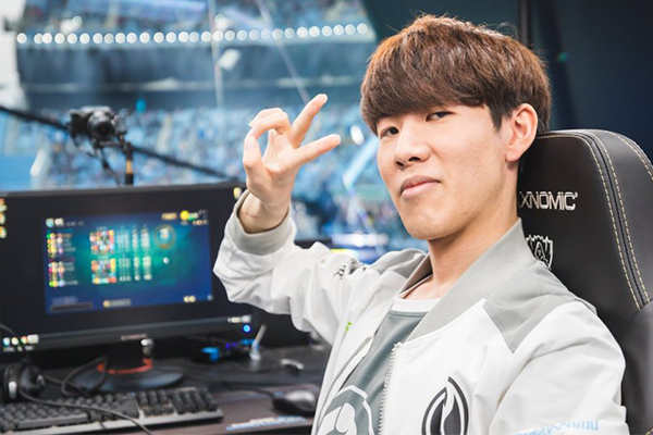 Các đội tuyển CKTG 2019: Invictous Gaming - Ngai vàng khó giữ