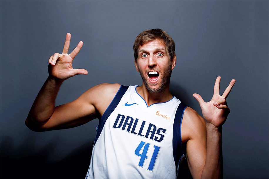 Dirk Nowitzki được thành phố Dallas tri ân, đặt tên đường bên ngoài nhà thi đấu