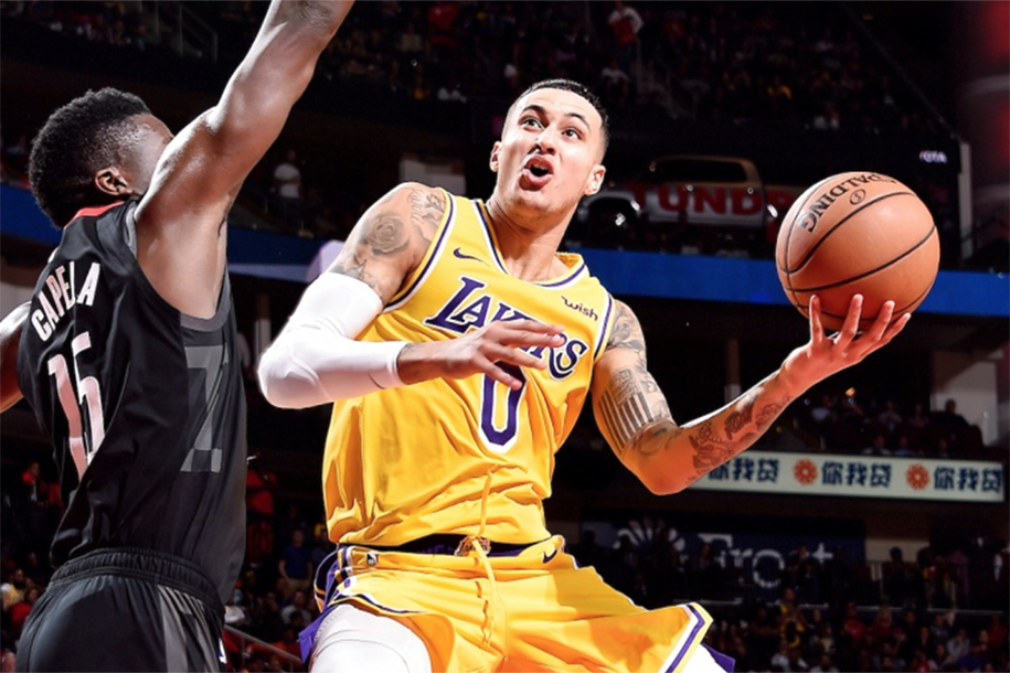 Nghe tình hình chấn thương của Kyle Kuzma, fans LA Lakers lo sốt vó Nghe tình hình chấn thương của Kyle Kuzma, fans LA Lakers lo sốt vó