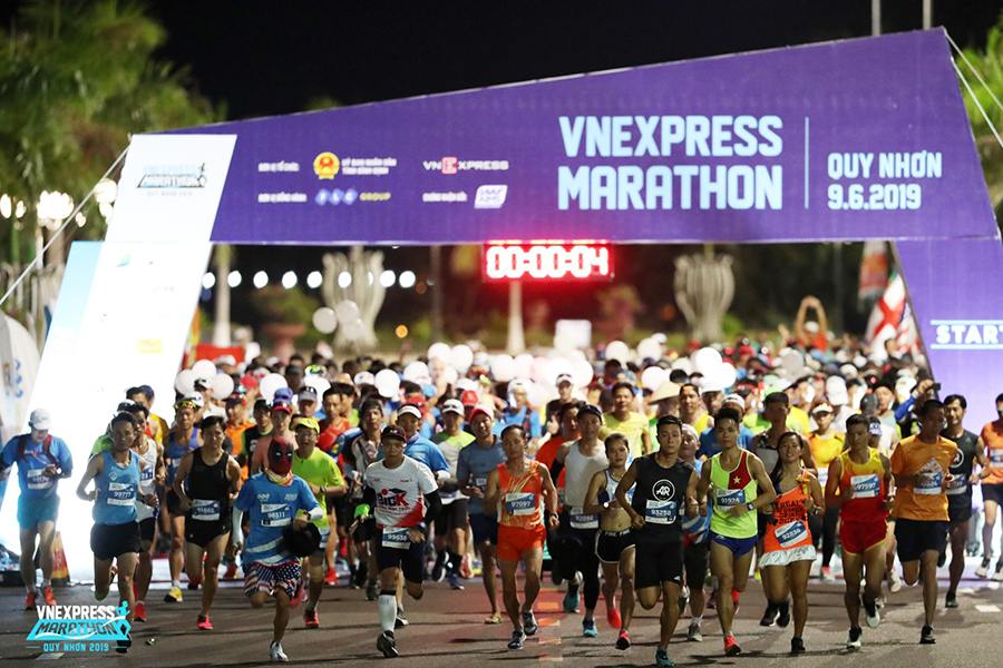 Chạy bộ mỗi ngày: VnExpress Marathon tổ chức thường niên ở Quy Nhơn