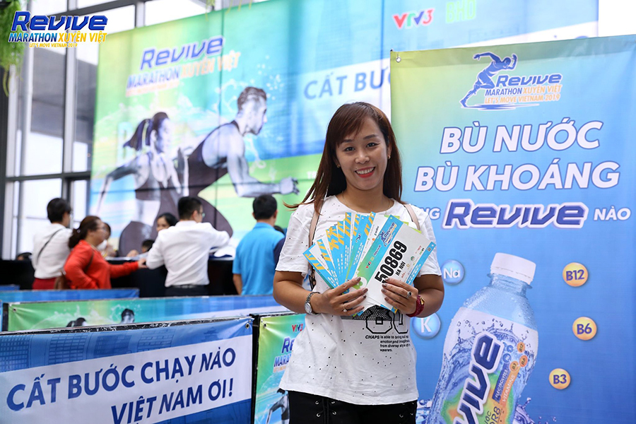 Nhạc sĩ Huy Tuấn, diễn viên Bảo Thanh tham gia Revive Marathon Xuyên Việt Hà Nội Nhạc sĩ Huy Tuấn, diễn viên Bảo Thanh tham gia Revive Marathon Xuyên Việt Hà Nội