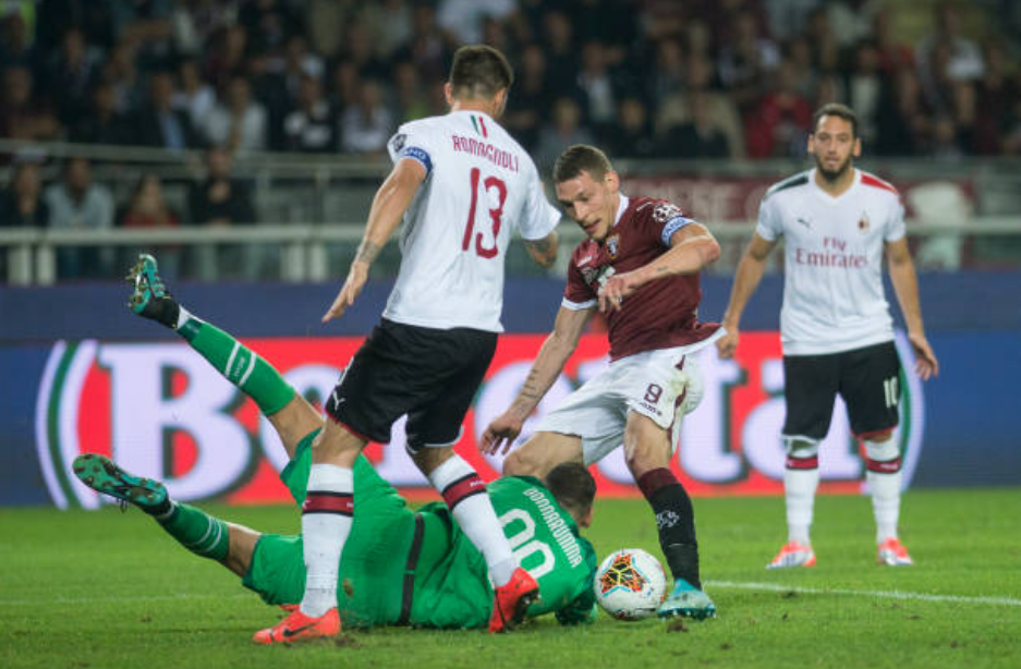 Cựu sao Liverpool nhận thẻ đỏ, AC Milan nhận thất bại thứ hai liên tiếp