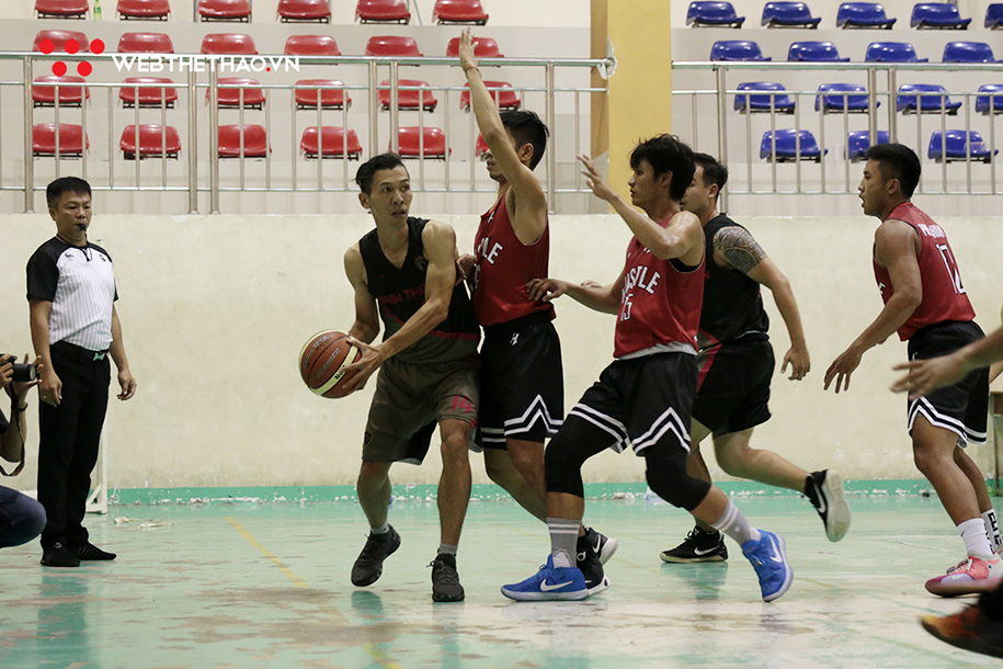 CBL 2019 by Ngô Đình Jersey: Hustle A và Avengers quyết đấu vì ngôi vương CBL 2019 by Ngô Đình Jersey: Hustle A và Avengers quyết đấu vì ngôi vương