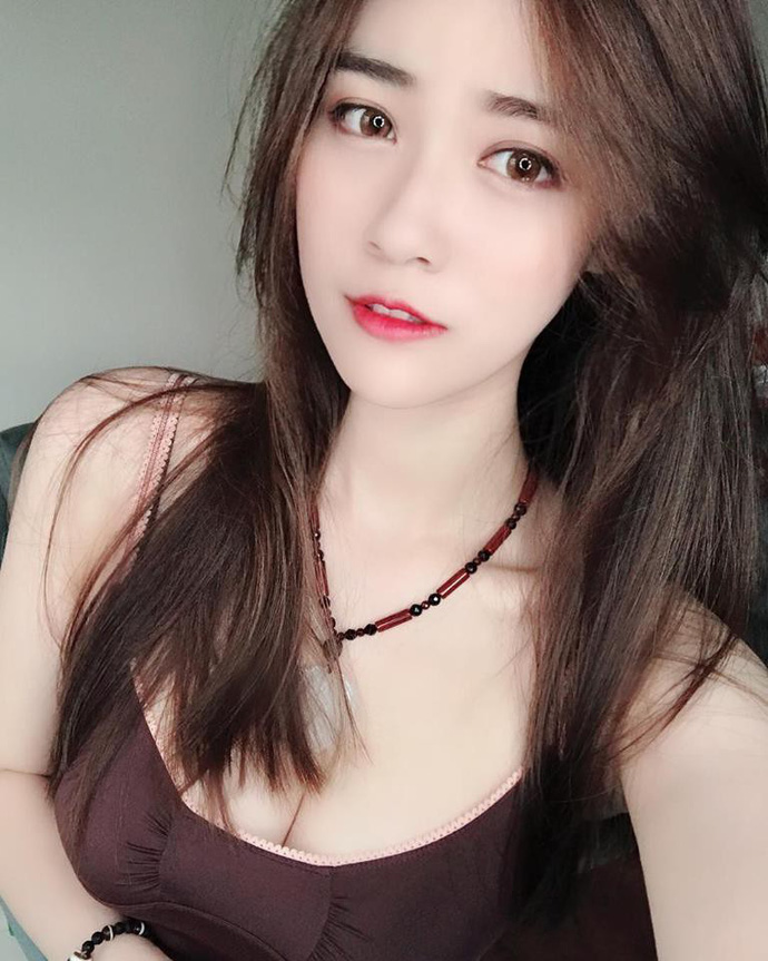 K7 Aphrolin: Streamer cực hot của lớp Thầy Giáo Ba là ai? K7 Aphrolin: Streamer cực hot của lớp Thầy Giáo Ba là ai?