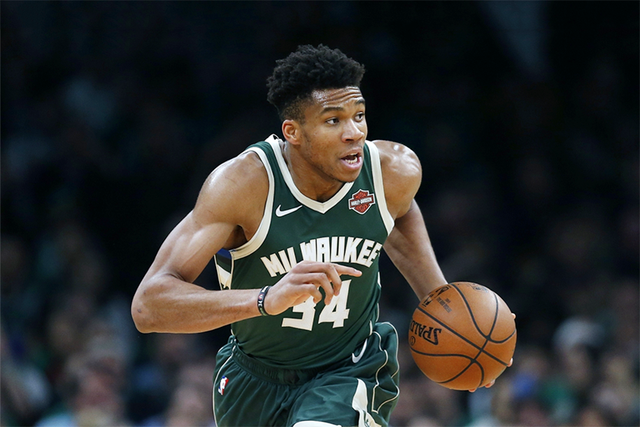 Giannis Antetokounmpo “miễn bình luận” về tương lai với Milwaukee Bucks