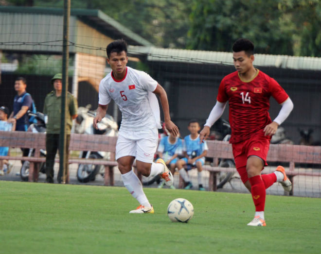 ĐT Việt Nam không thể đánh bại "đàn em" U22 Việt Nam